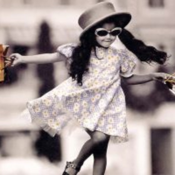 Meet your Posher, Noelle - Picture 6 of 7